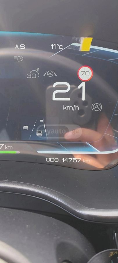 BYD Han - фото 11