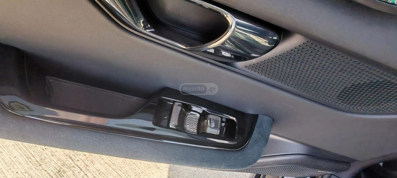 BYD Han - фото 14