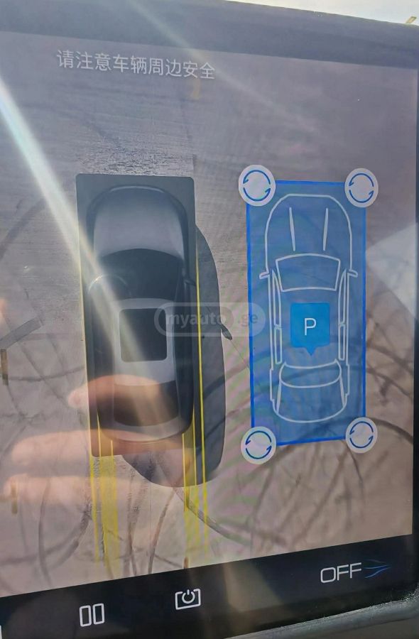 BYD Han - фото 4