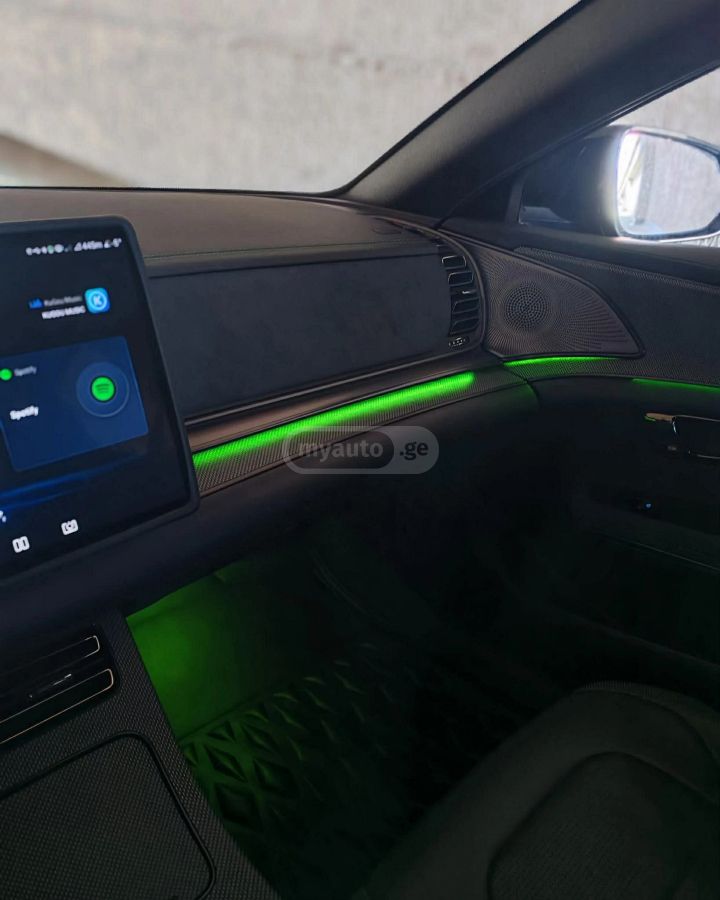 BYD Han - фото 5