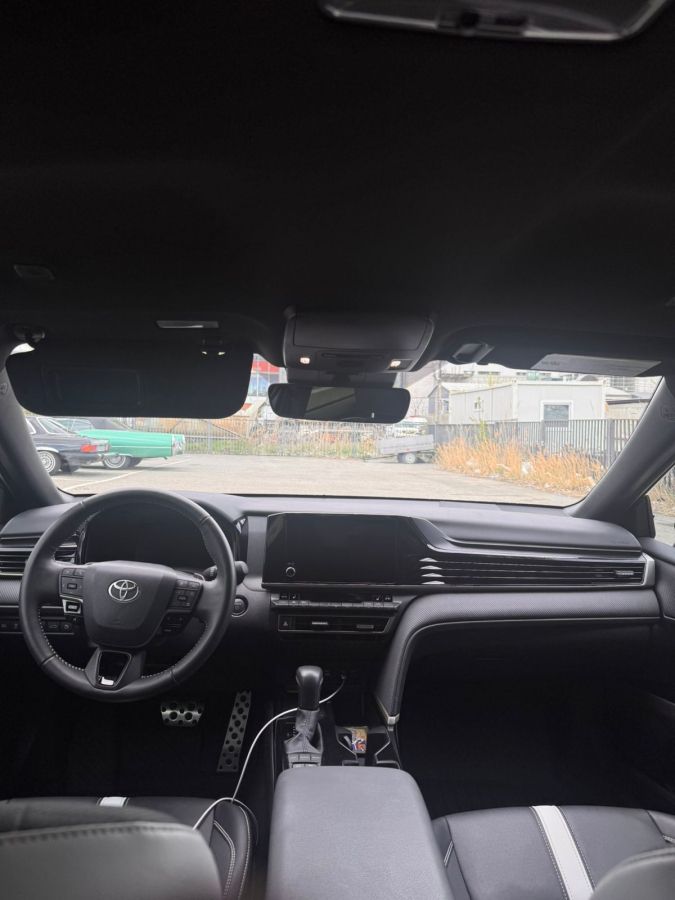 Toyota Camry - фото 5