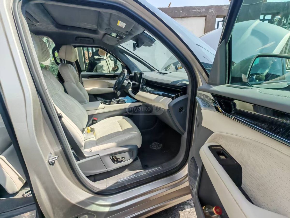 Zeekr 009 - фото 3