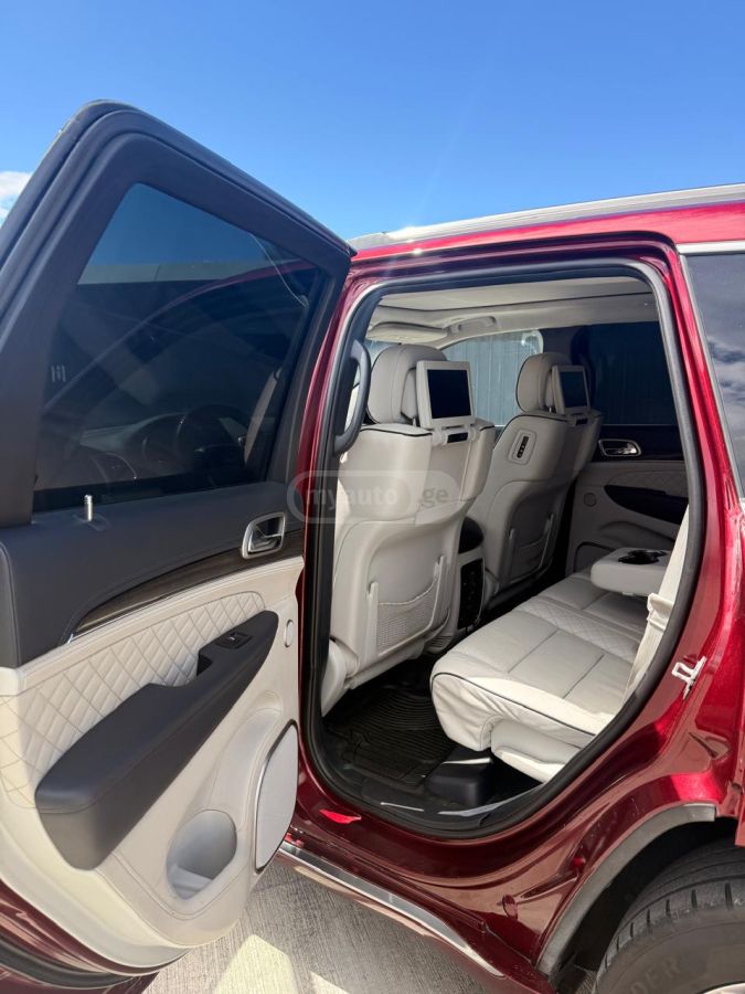Jeep Grand Cherokee - фото 2