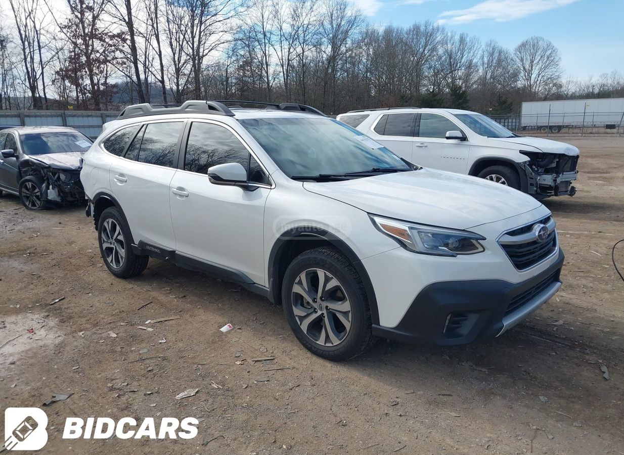 Subaru Outback - фото 1