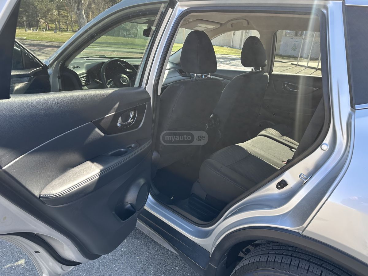 Nissan Rogue - фото 10