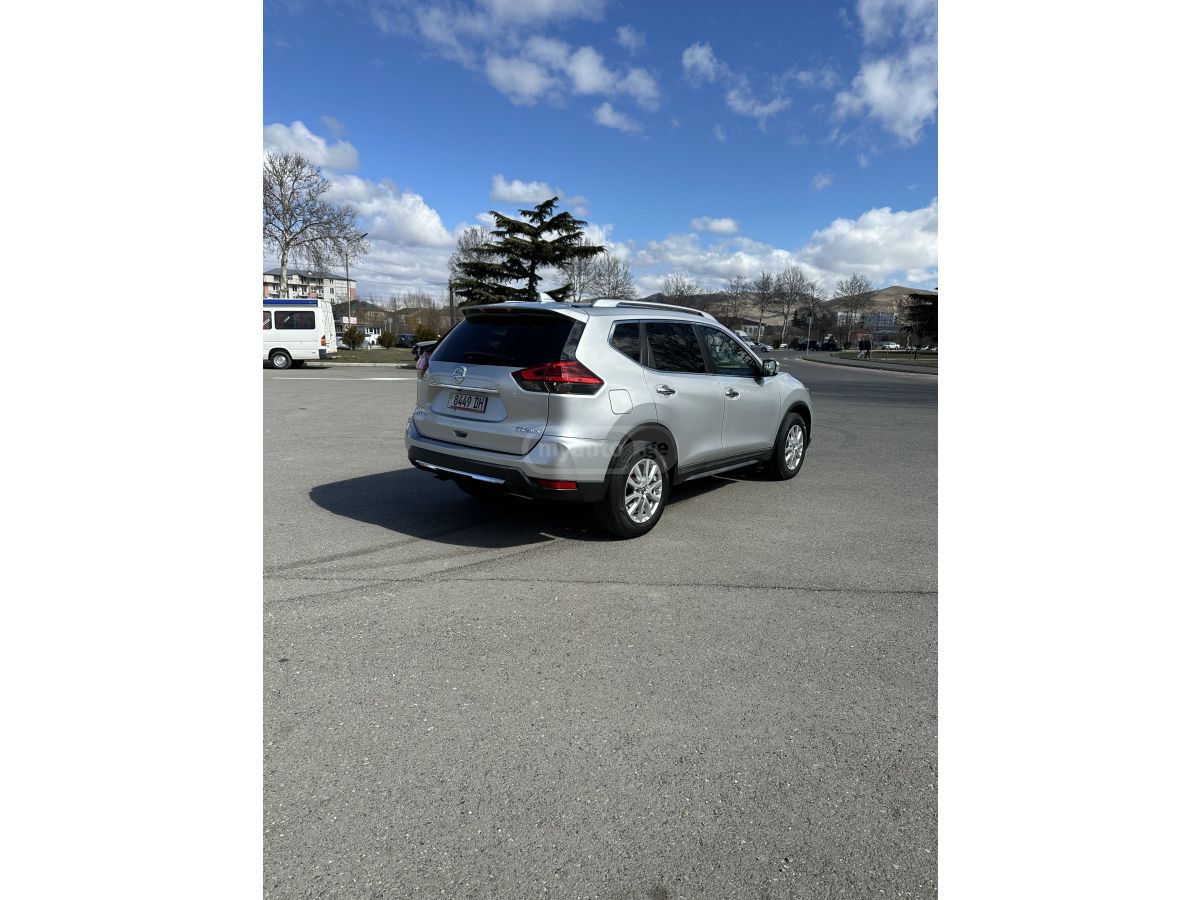 Nissan Rogue - фото 5