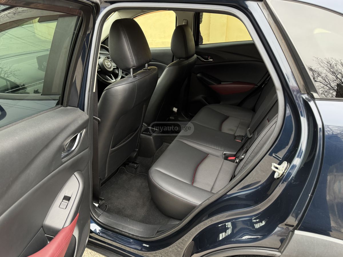 Mazda CX-3 - фото 13