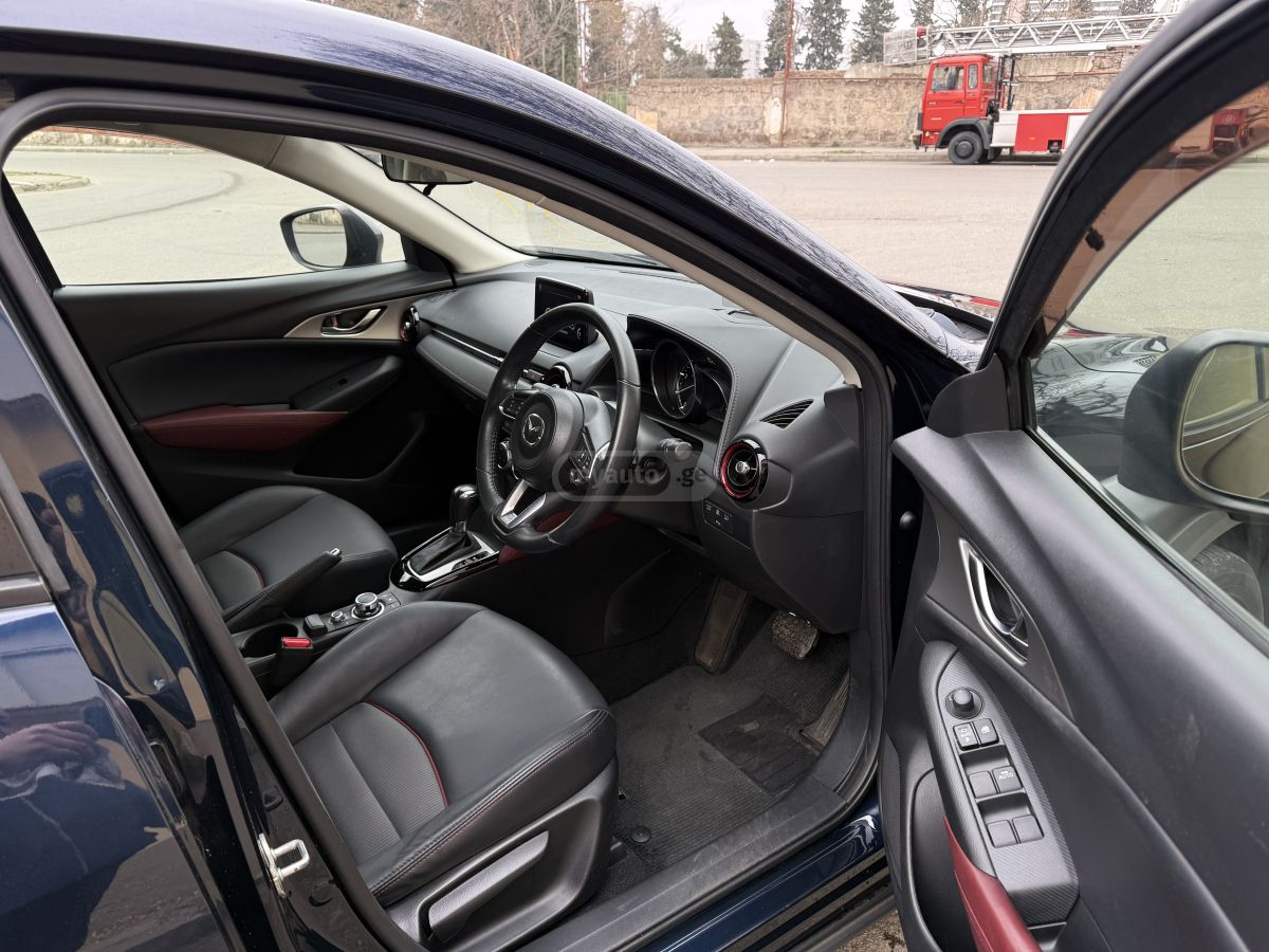 Mazda CX-3 - фото 9