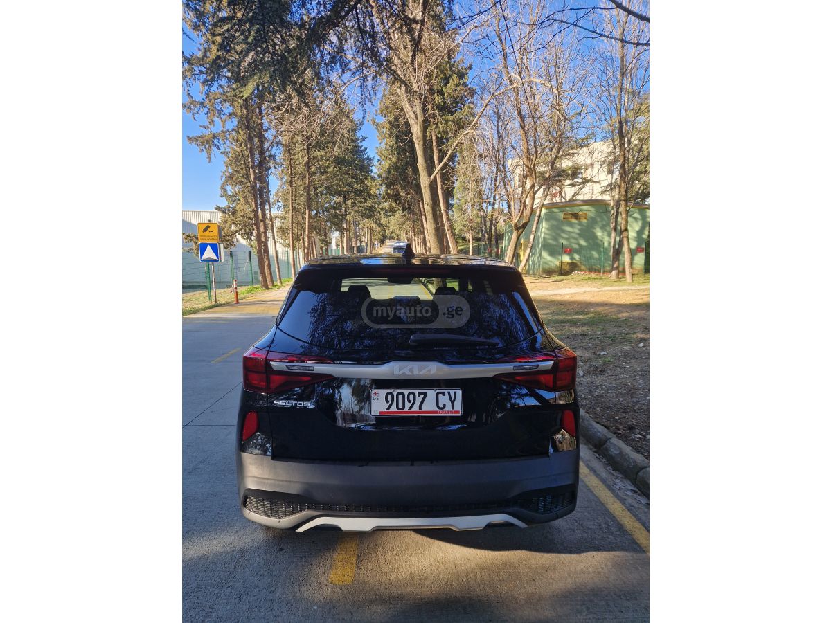 Kia Seltos - фото 13