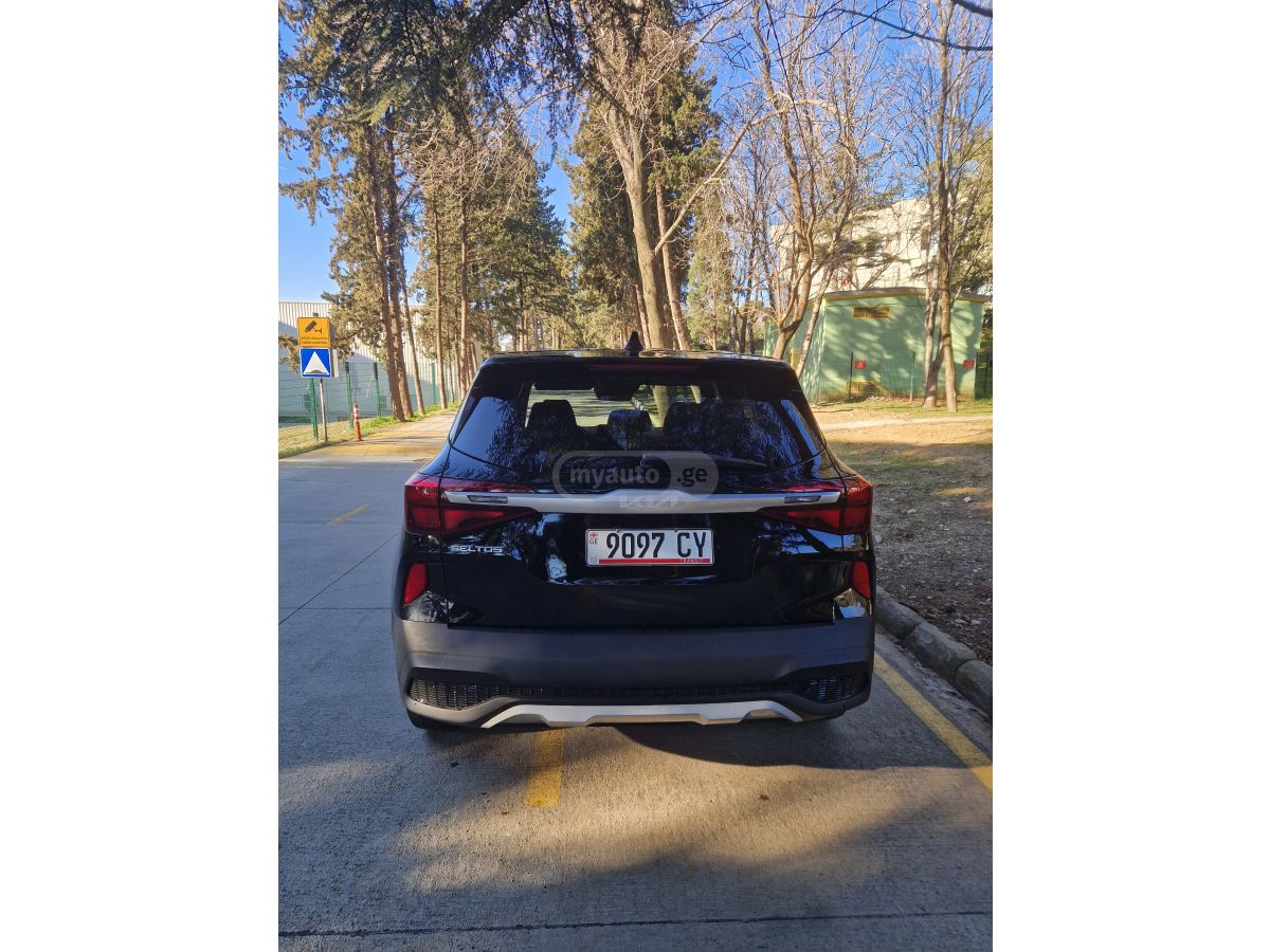 Kia Seltos - фото 5