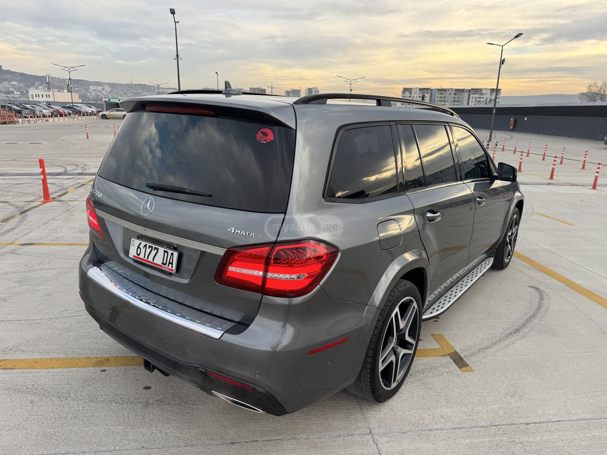 Mercedes-Benz GLS 550 - фото 3