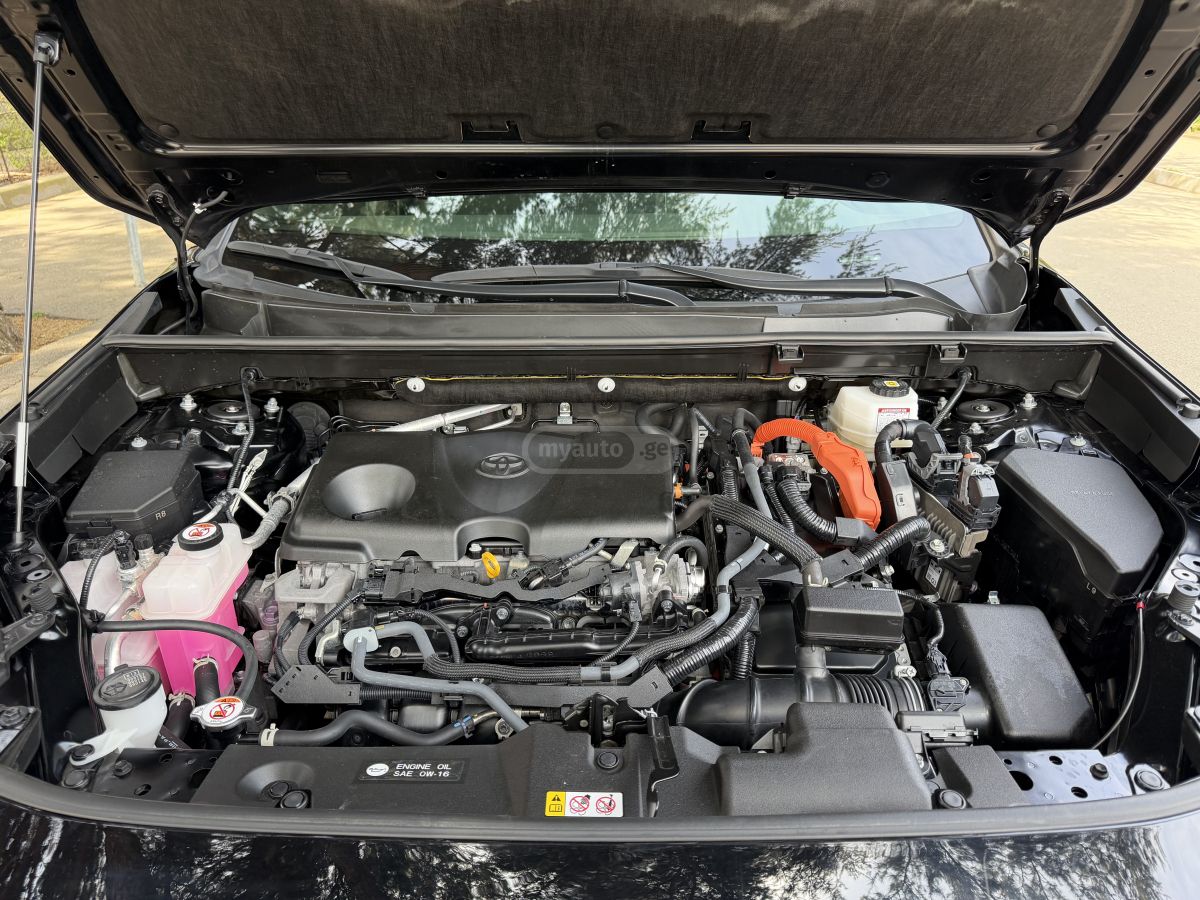Toyota Rav 4 - фото 12