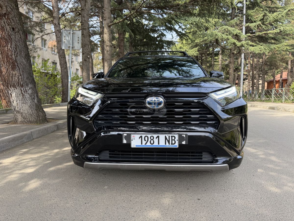 Toyota Rav 4 - фото 3