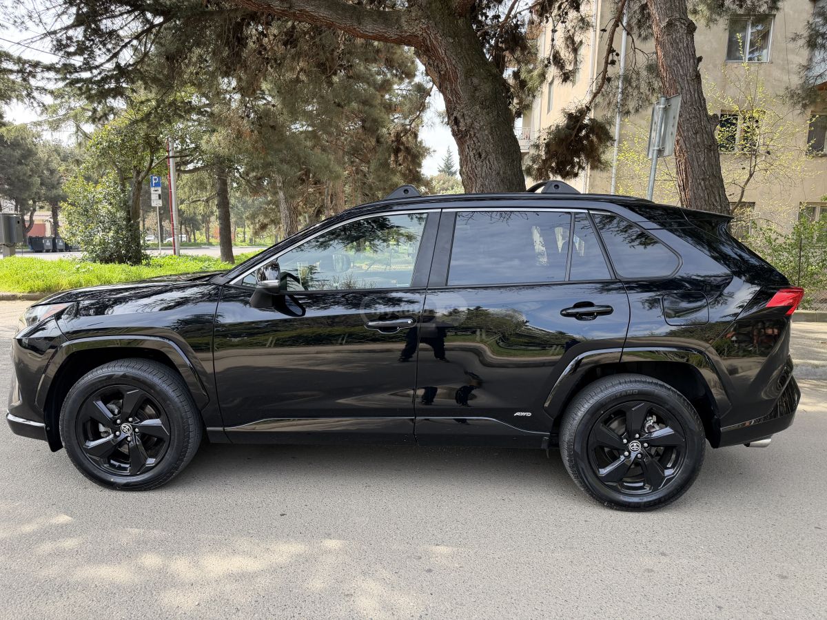 Toyota Rav 4 - фото 6