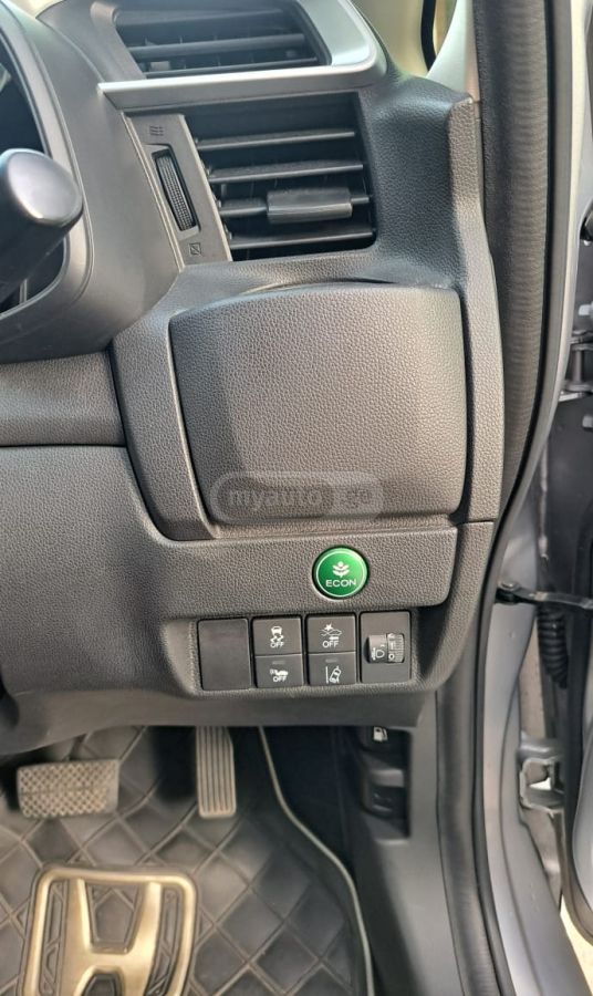 Honda Fit - фото 4