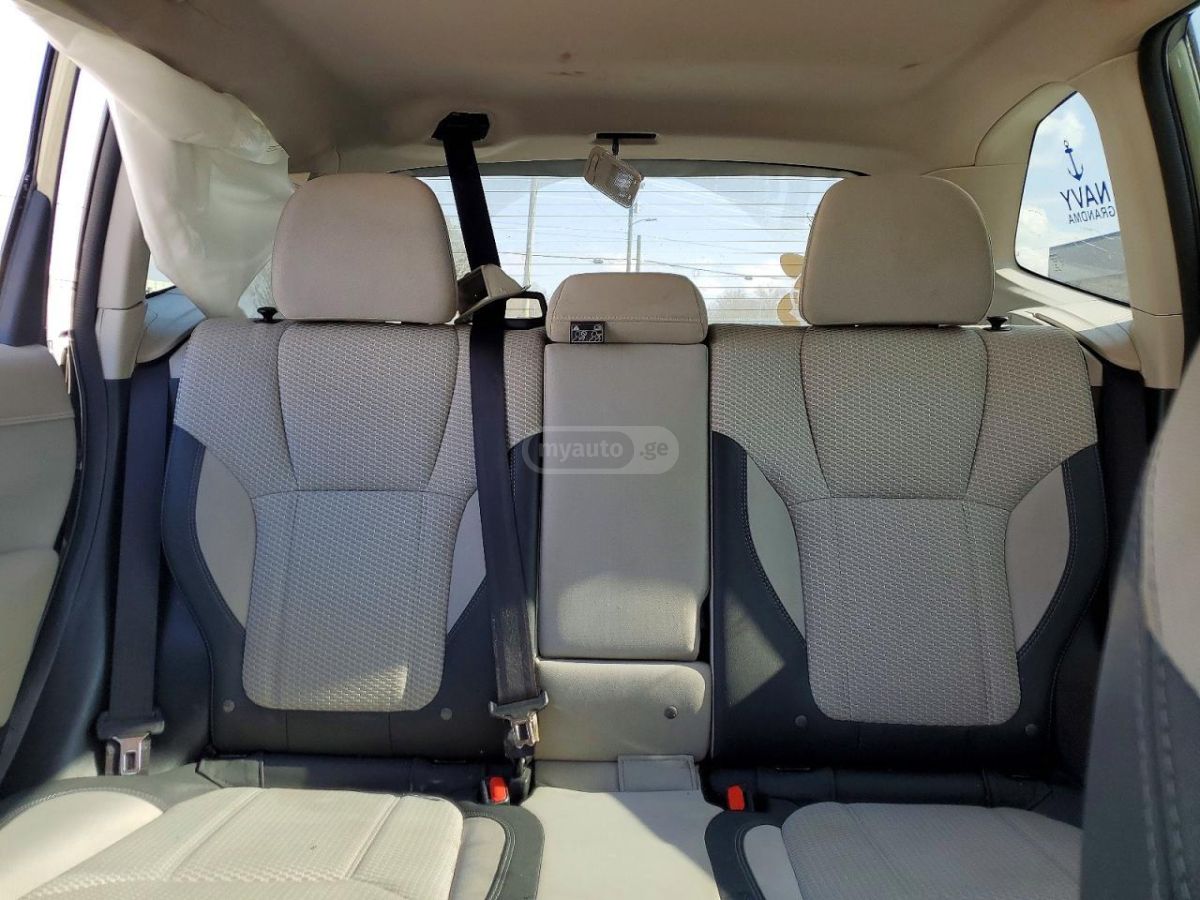 Subaru Forester - фото 10