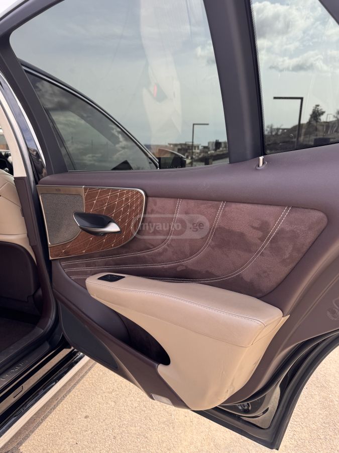 Lexus LS 500 - фото 8