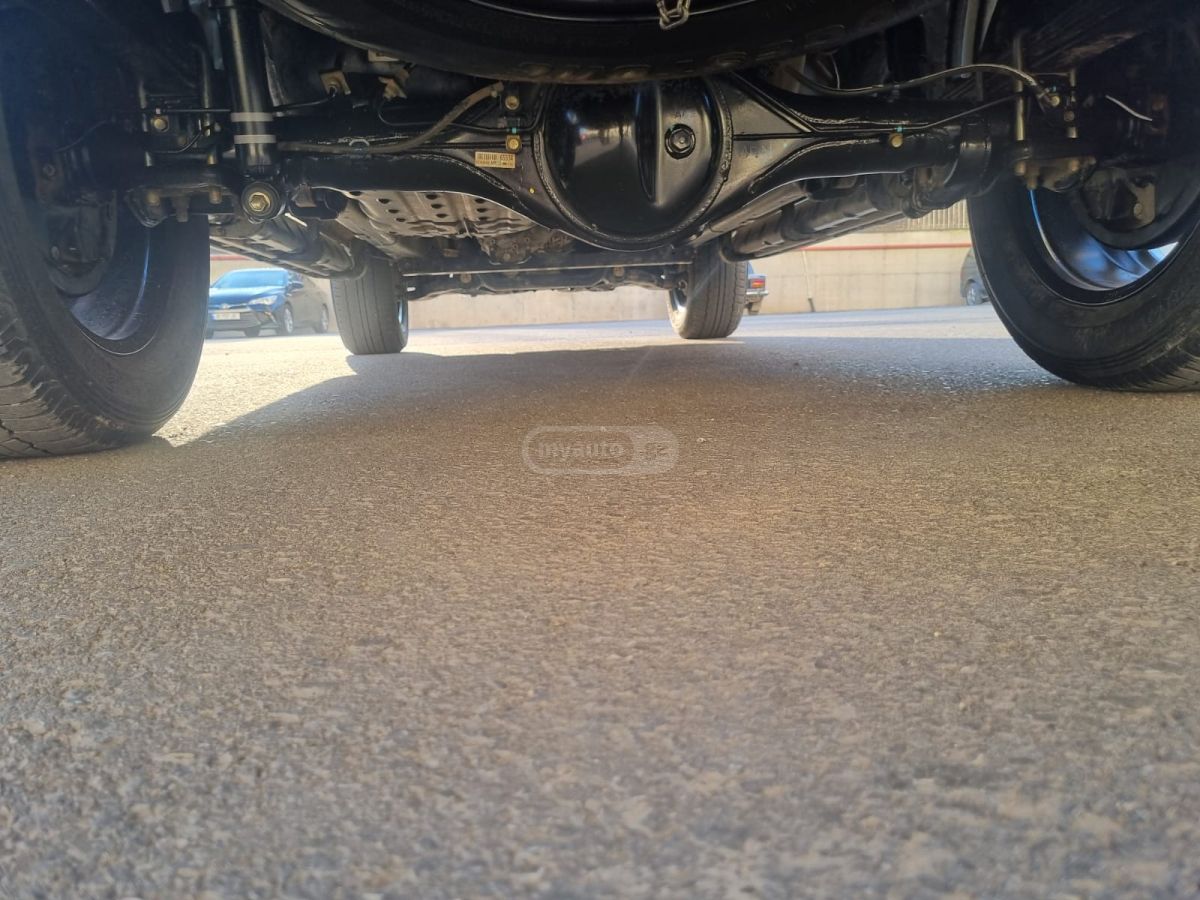 Toyota Hilux - фото 15