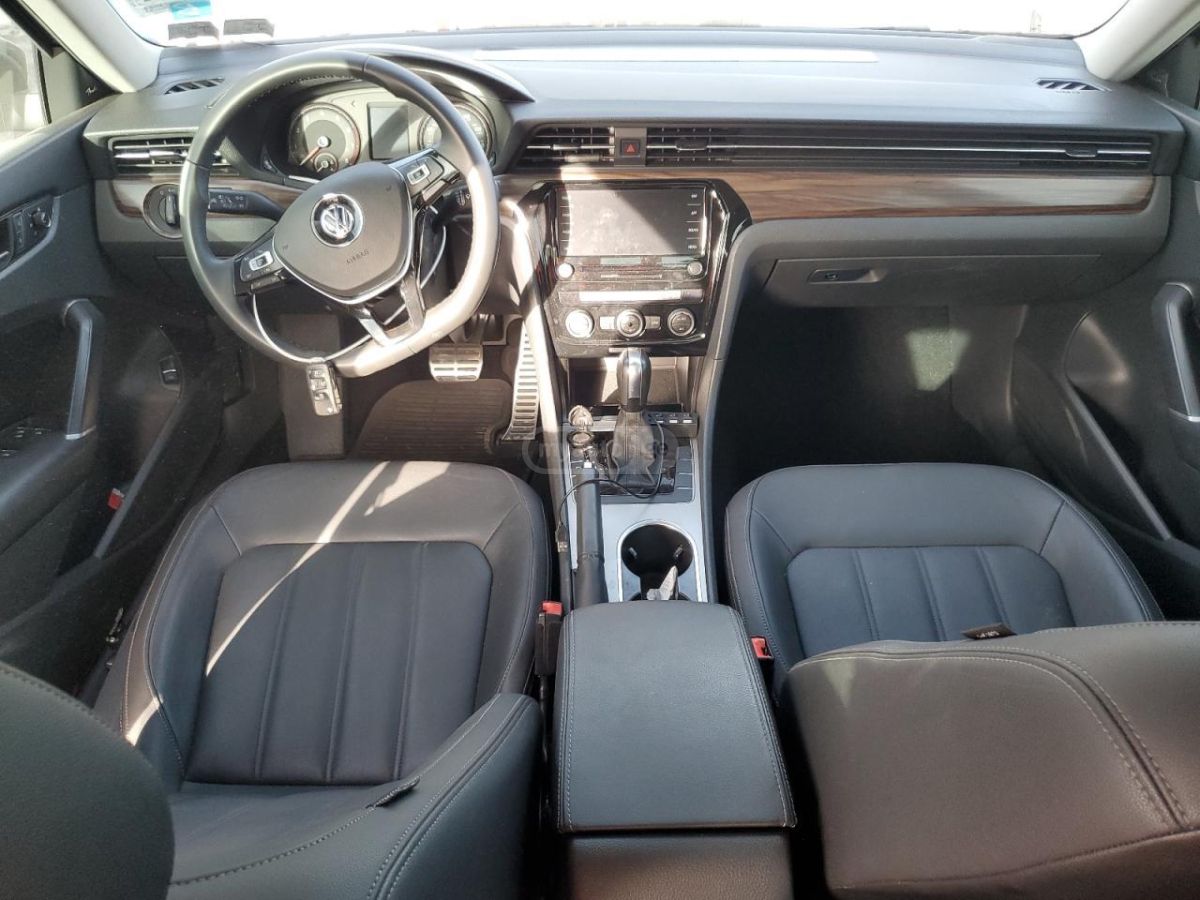 Volkswagen Passat 2022 — миниатюра 8