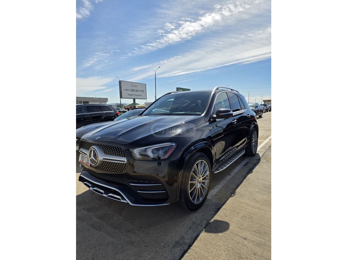 Mercedes-Benz GLE 350 - фото 1