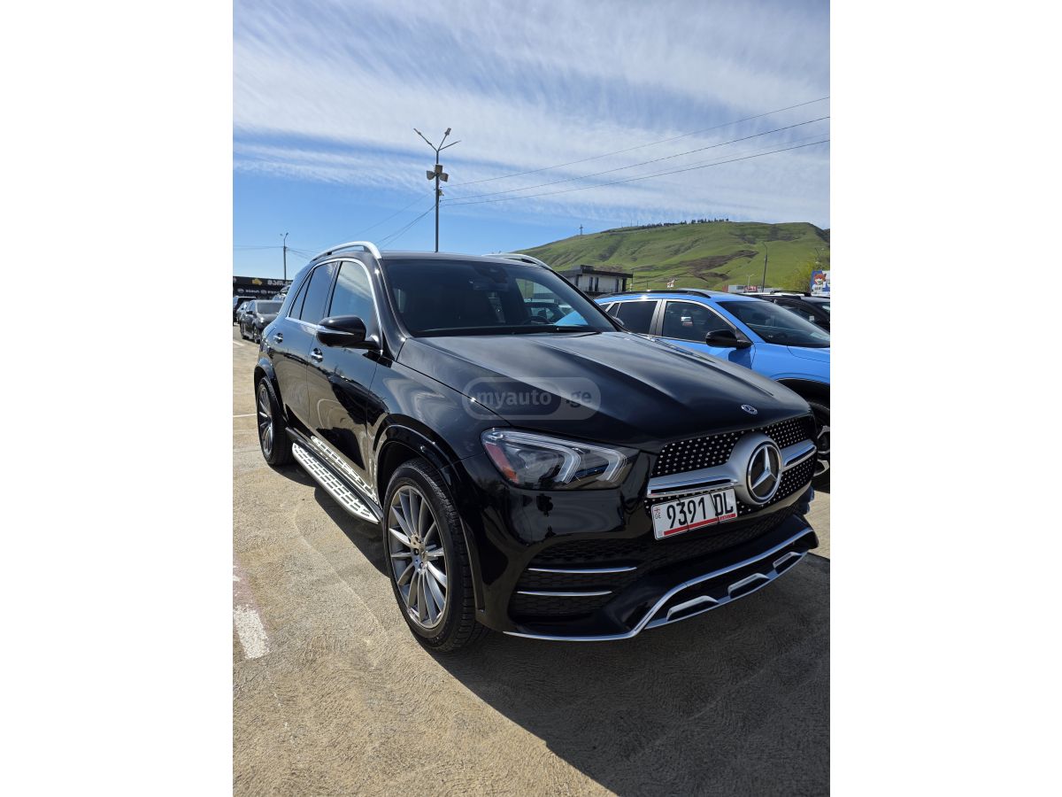 Mercedes-Benz GLE 350 - фото 3
