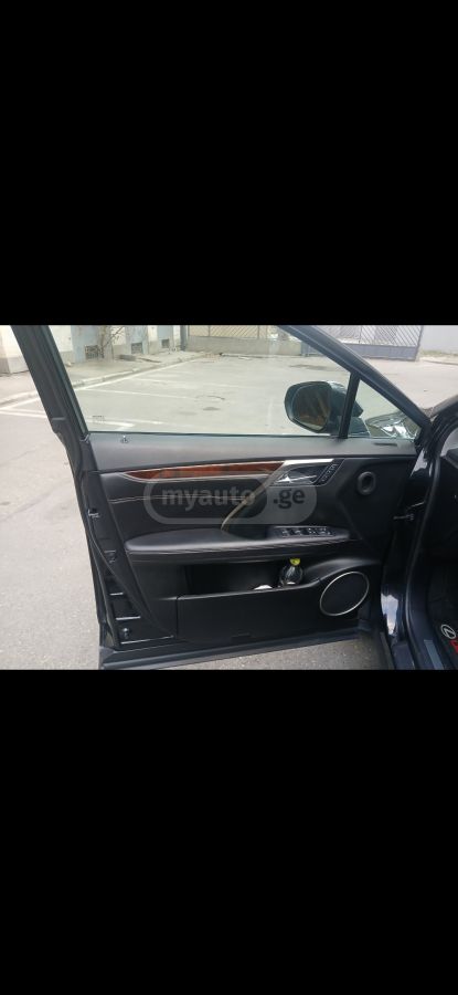 Lexus RX 350 - фото 10