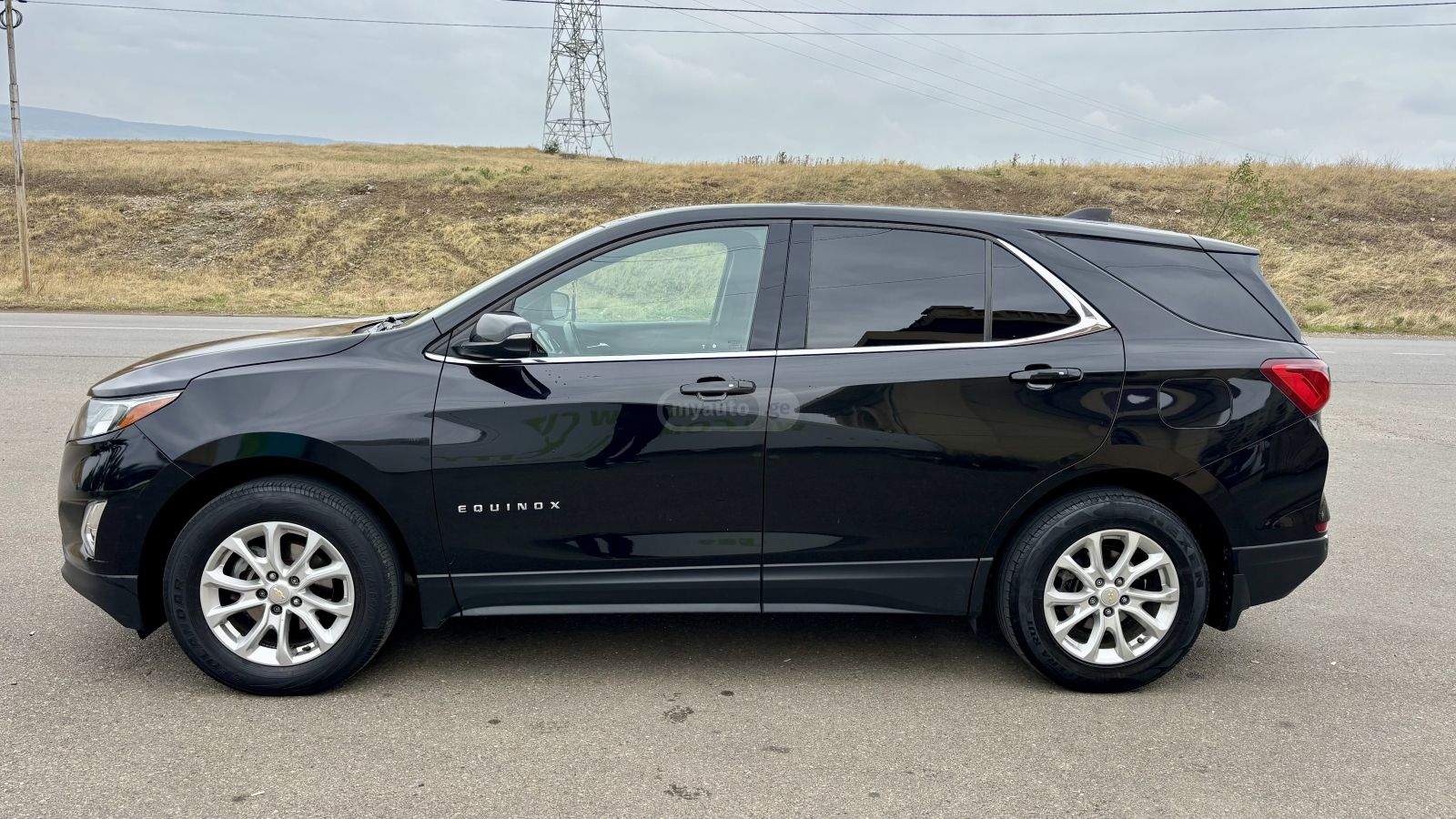 Chevrolet Equinox - фото 1