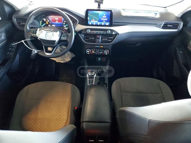 Ford Escape - фото 8