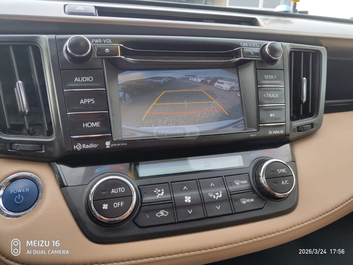 Toyota RAV 4 - фото 11