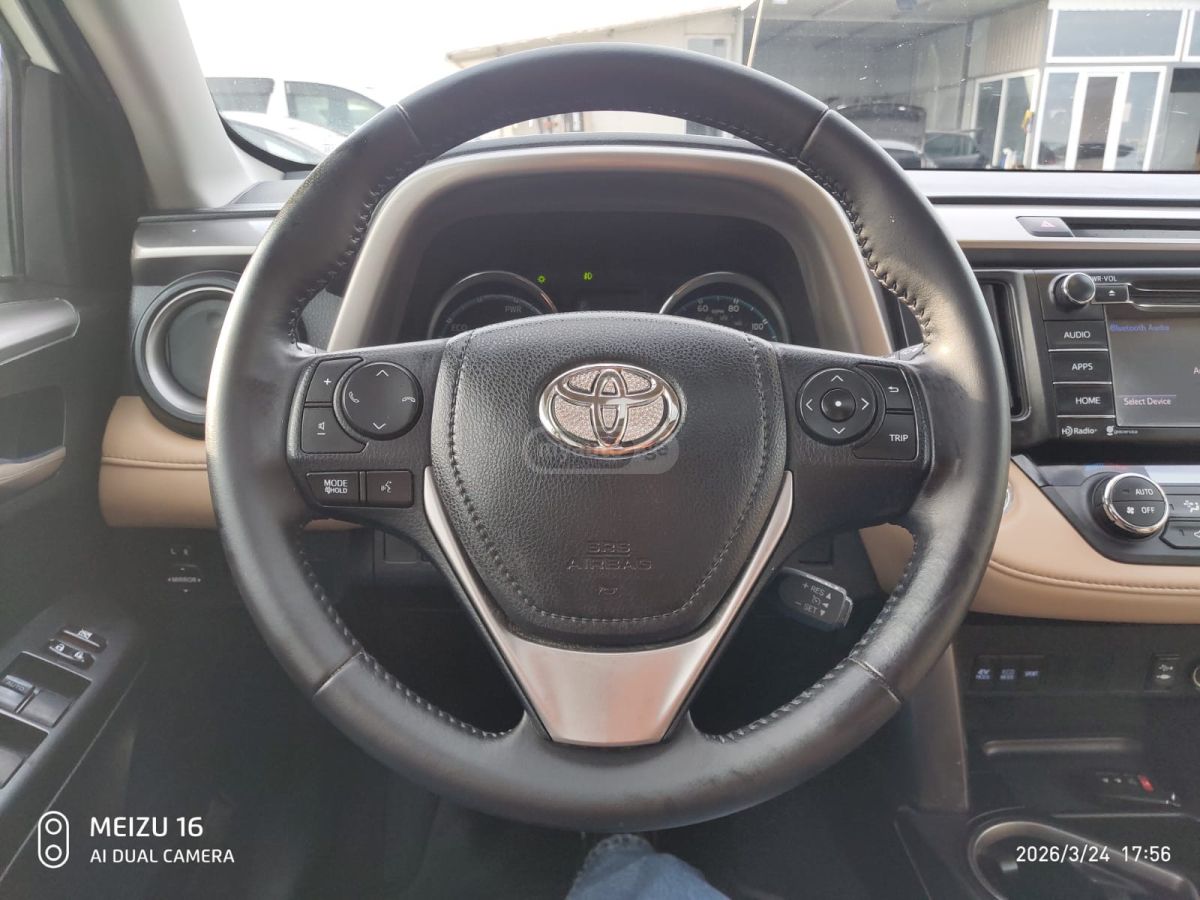 Toyota RAV 4 - фото 14