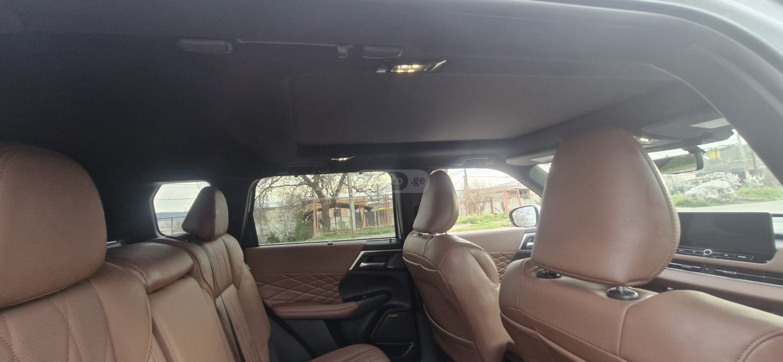 Mitsubishi Outlander Sel 2025 — миниатюра 7