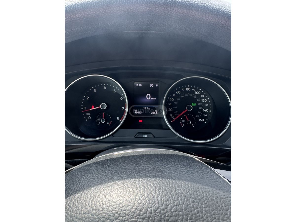 Volkswagen Tiguan - фото 10
