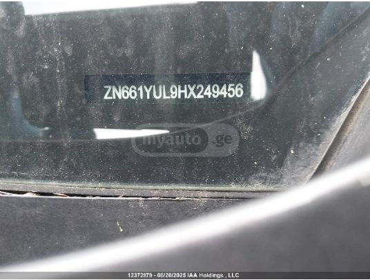 Maserati Levante - фото 10