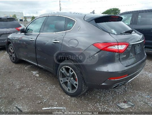 Maserati Levante - фото 3