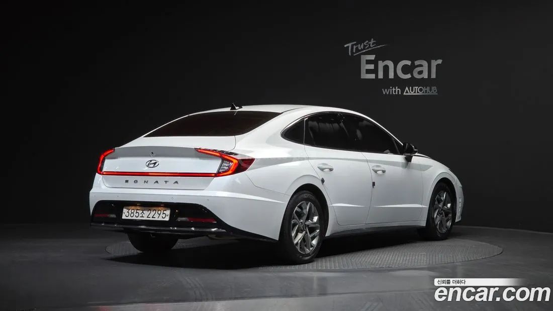 Hyundai Sonata - фото 2