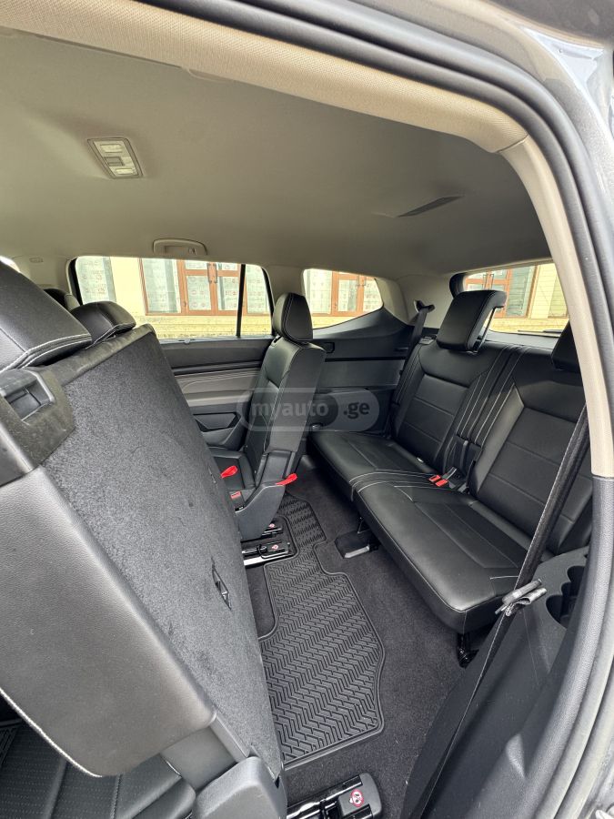 Volkswagen SE — миниатюра 9