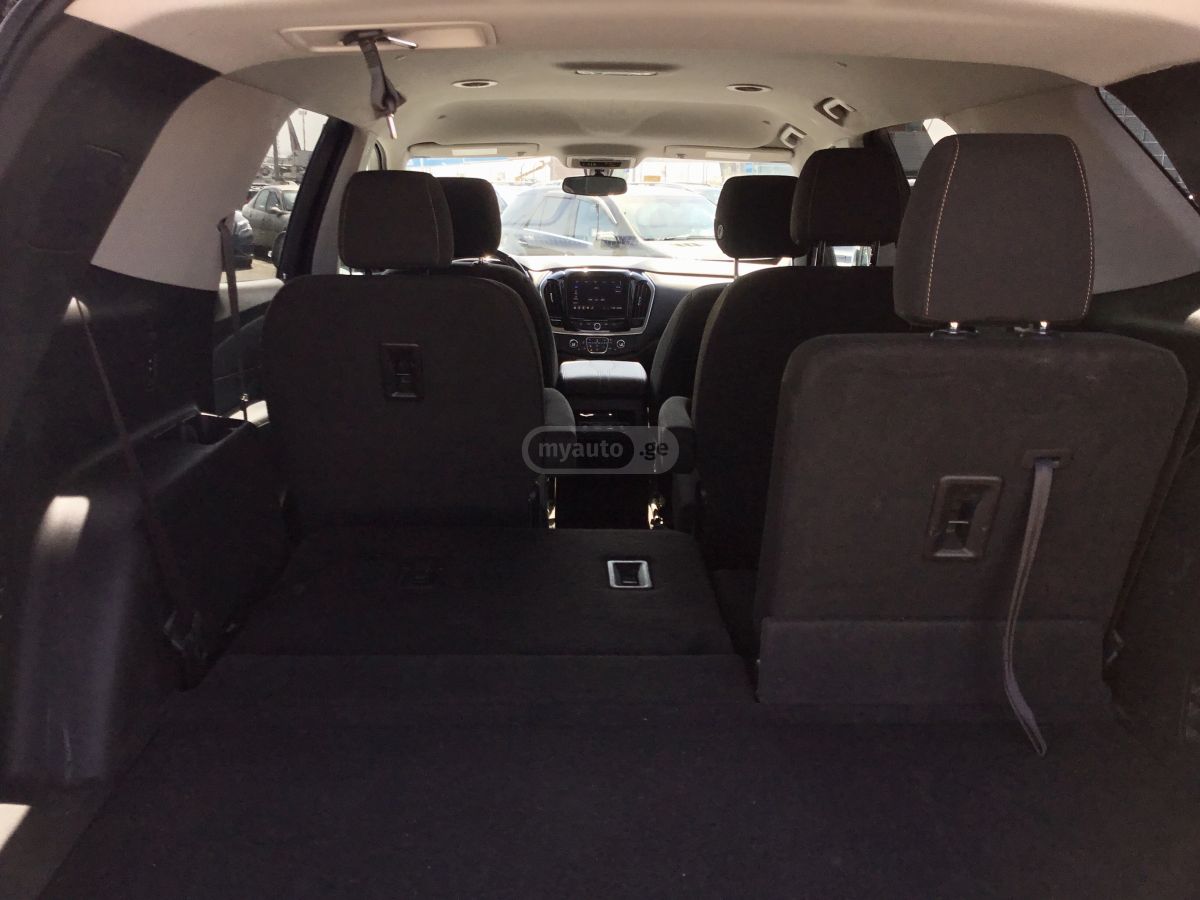 Chevrolet High Country All-Wheel Drive A — миниатюра 9