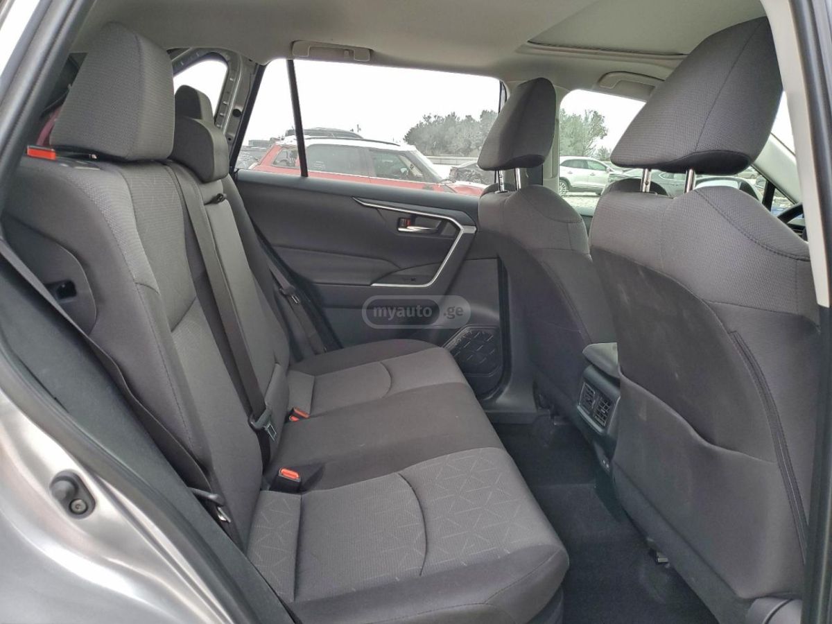 Toyota XLE — миниатюра 9