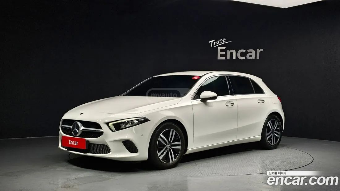 Mercedes-Benz A 45 AMG 2021 — миниатюра 1