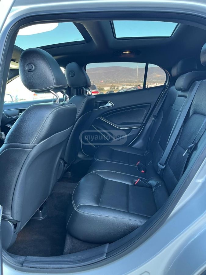 Mercedes-Benz GLA 250 - фото 4
