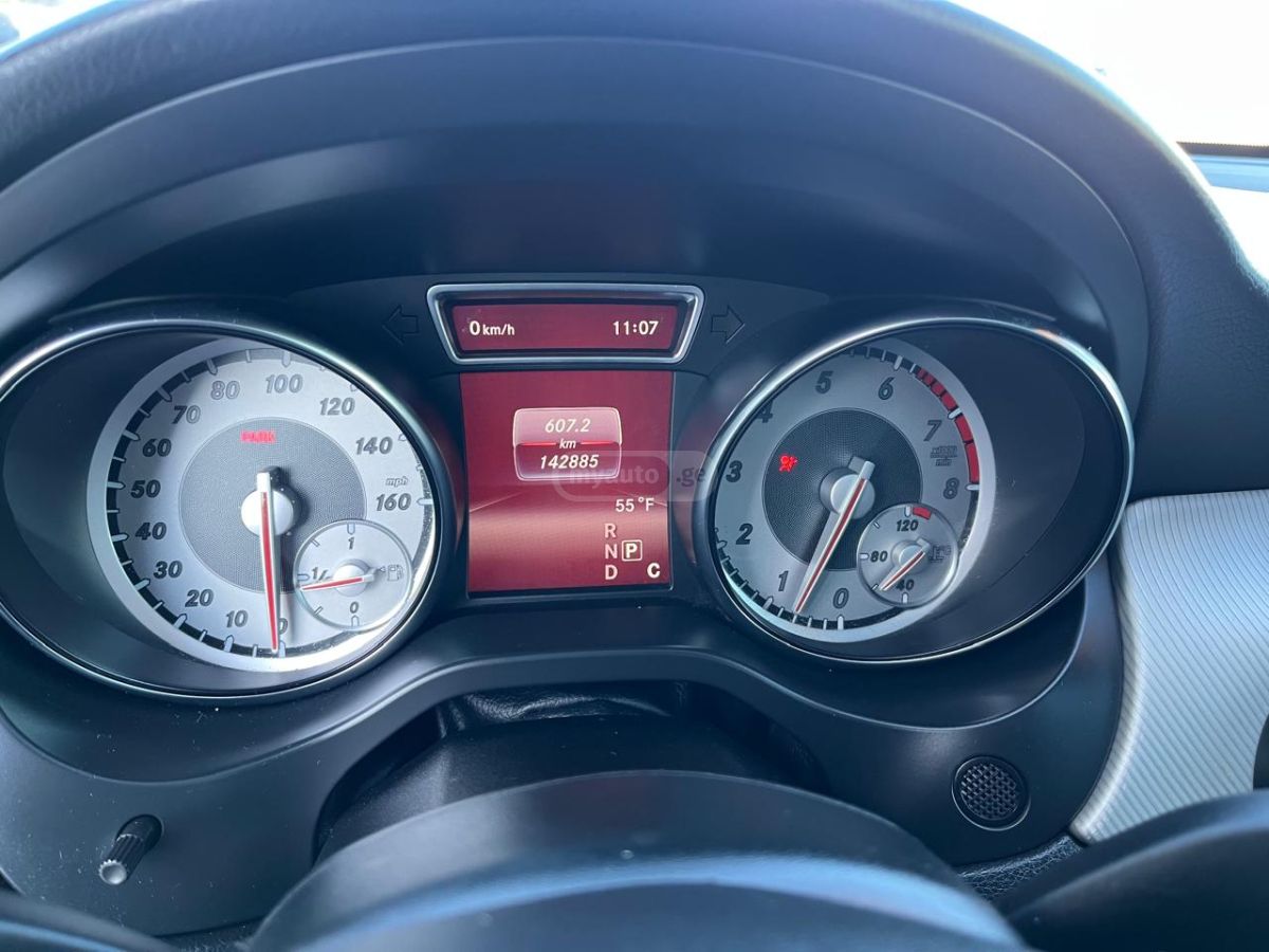 Mercedes-Benz GLA 250 - фото 5