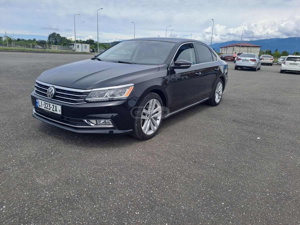 Volkswagen Passat - фото 1
