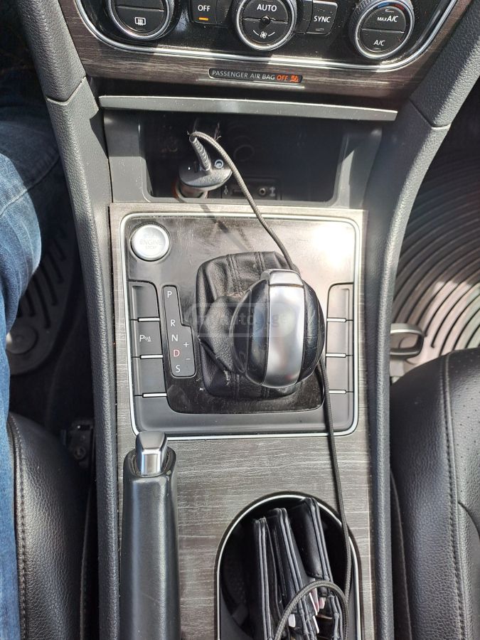 Volkswagen Passat - фото 13