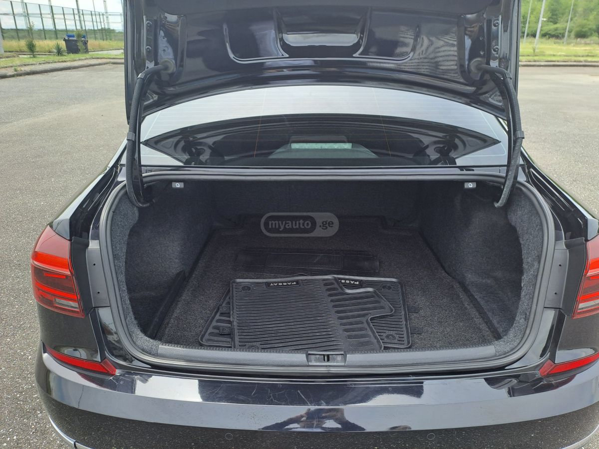 Volkswagen Passat - фото 8