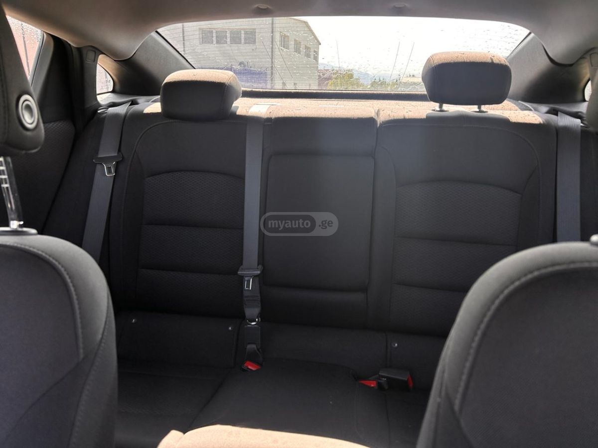 Chevrolet Malibu - фото 6