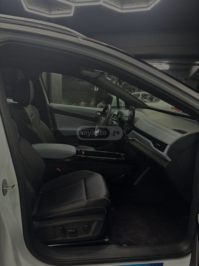 Volkswagen ID 4 - фото 10