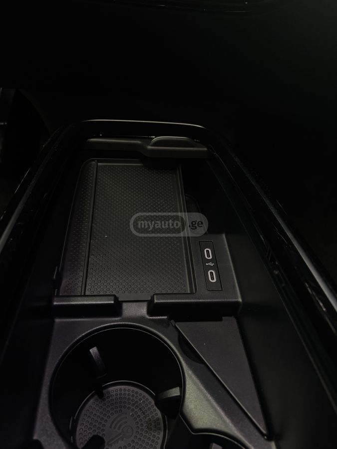 Volkswagen ID 4 - фото 15