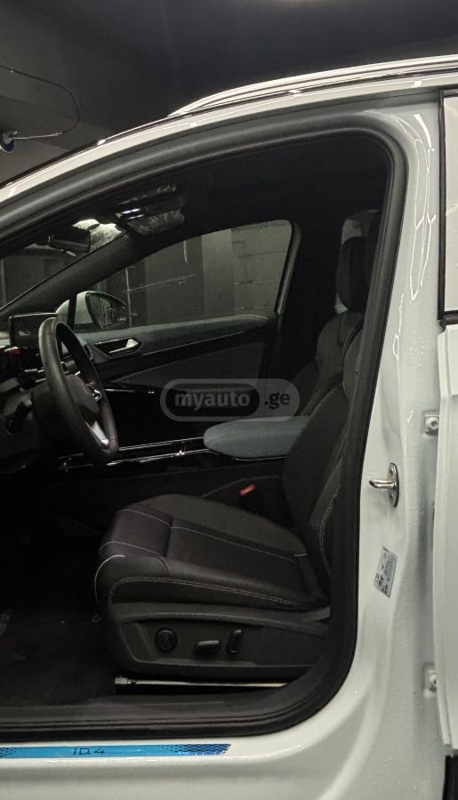 Volkswagen ID 4 - фото 7