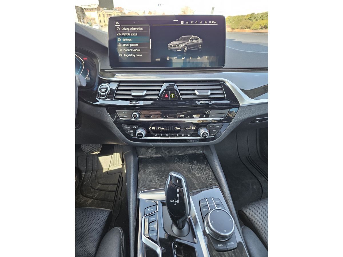 BMW xDrive 4dr All-Wheel Drive Sed — миниатюра 11