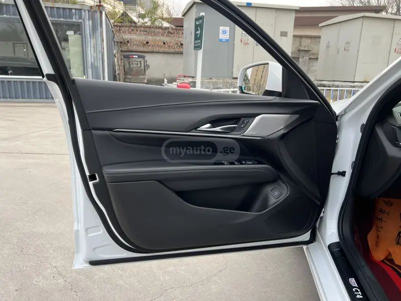 Cadillac CT4 2021 — миниатюра 12